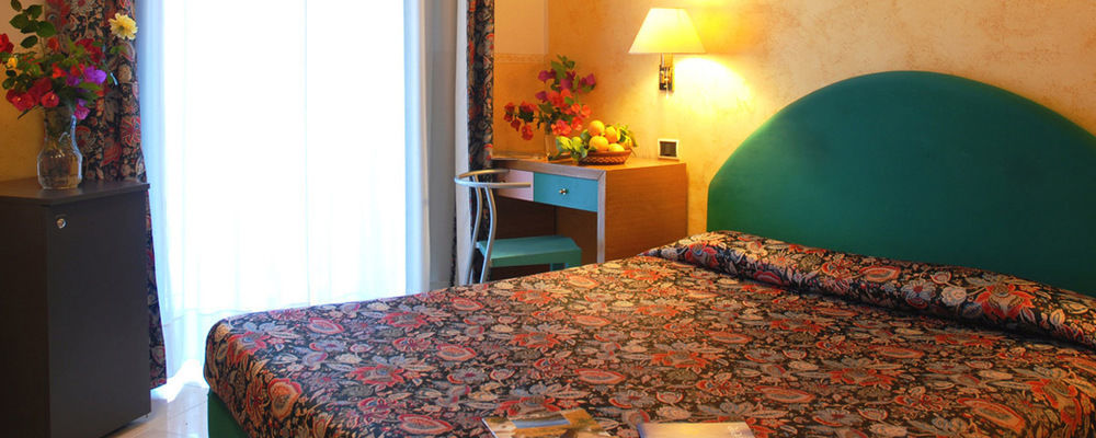 Park Hotel Villa Americana Rodi Garganico Ngoại thất bức ảnh