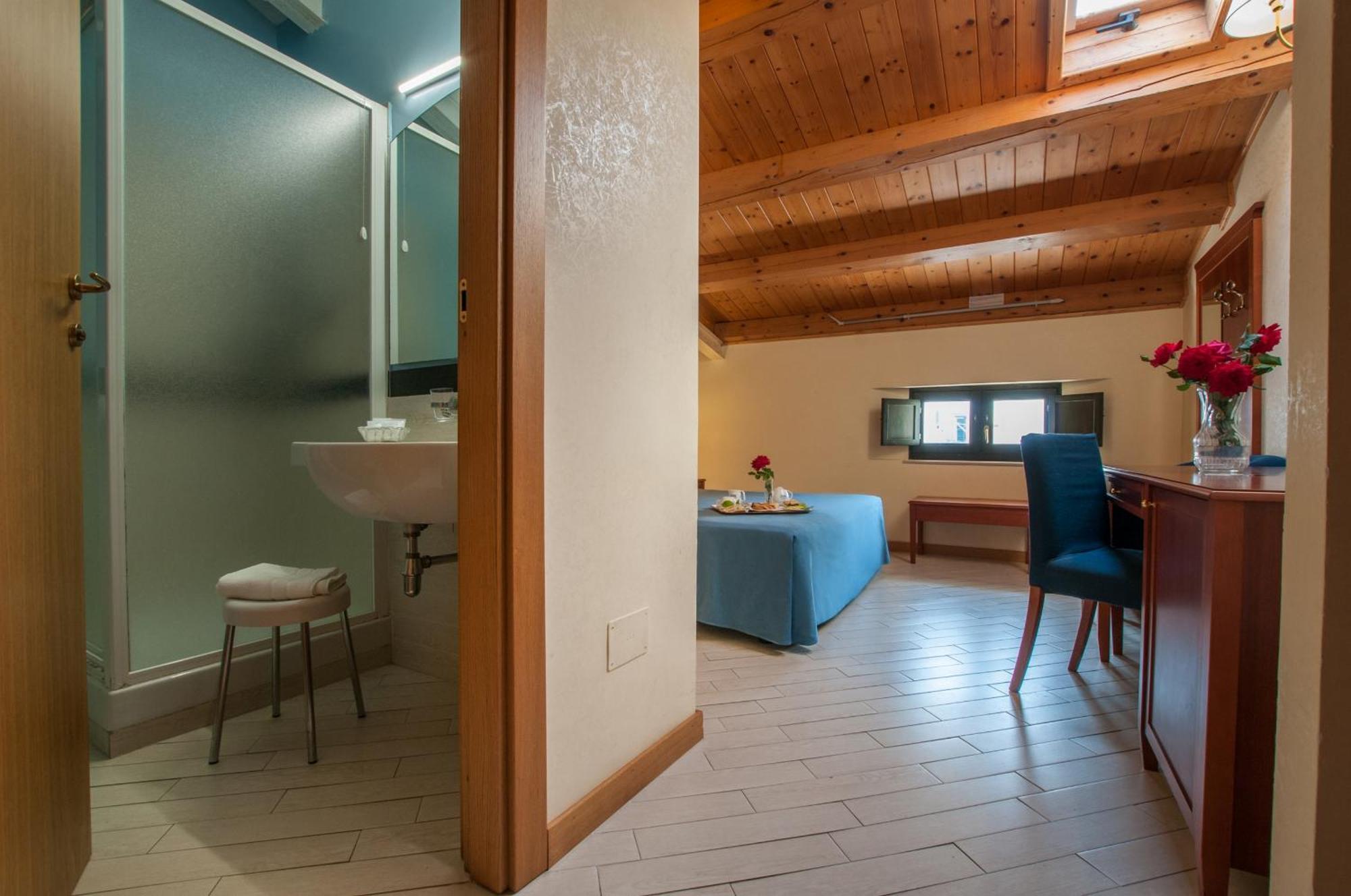 Park Hotel Villa Americana Rodi Garganico Ngoại thất bức ảnh